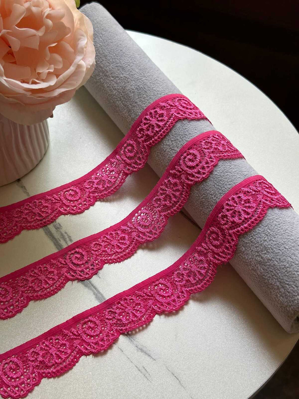 10yds  Vibrant Hot Fuchsia Pink Floral Stretch Lace Trim by the Yard, Scalloped Elastic Ribbon for Coquette Crafts, 1.1" Retail Wholesale