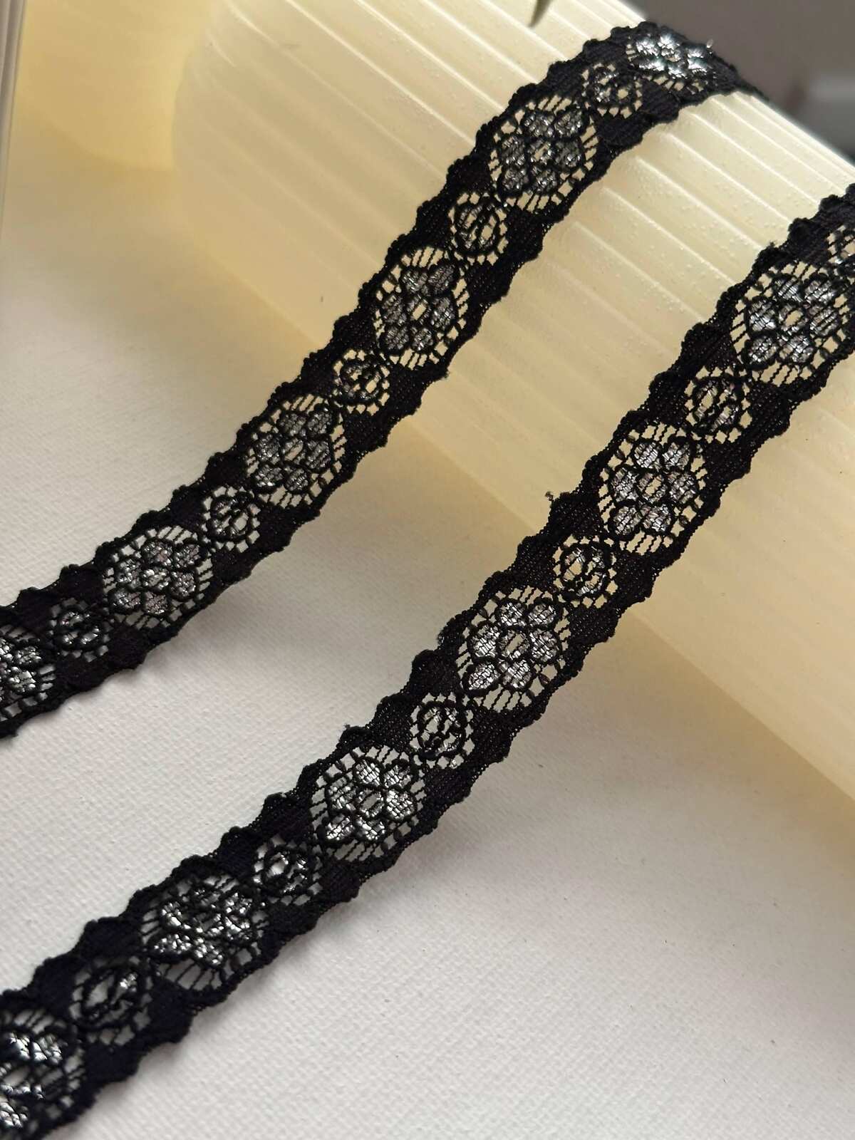 10Yds Stretch 0.6" Black Silver Metallic Floral Scalloped Stretch Lace Wholesale