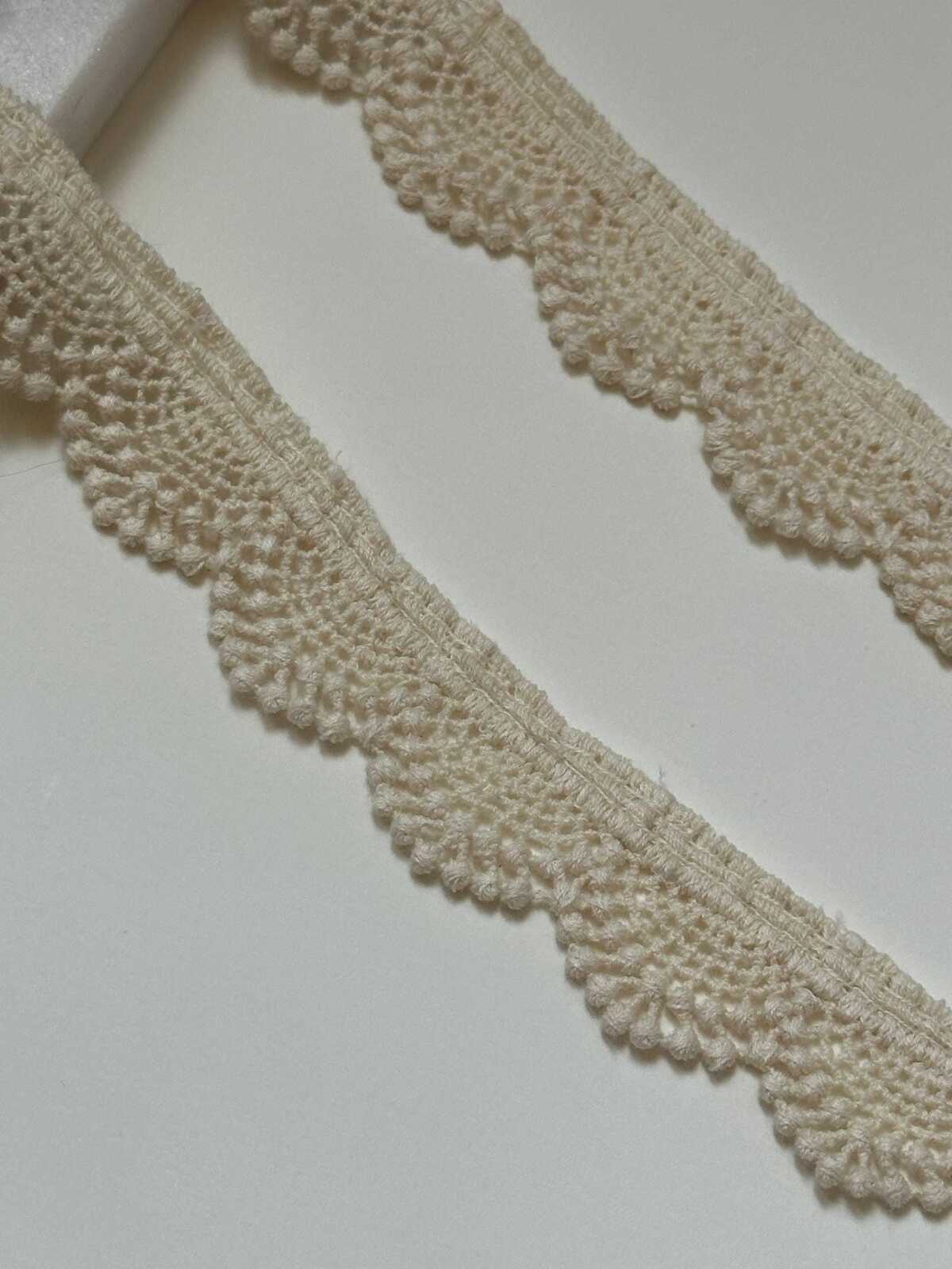 Natural Cotton Scalloped Lace Trim by Yard, Unbleached Shell Crochet Ribbon, Coquette Craft Supply, 1", Retail Wholesale Bulk