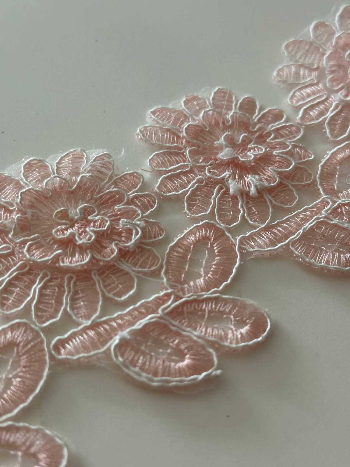 1Yard Pink Corded Floral Lace Trim, 2.5" 3D Embroidered Ribbon, Bulk Clearance Coquette Y2K Lace, Garment Trim, DIY Sewing, Retail Wholesale