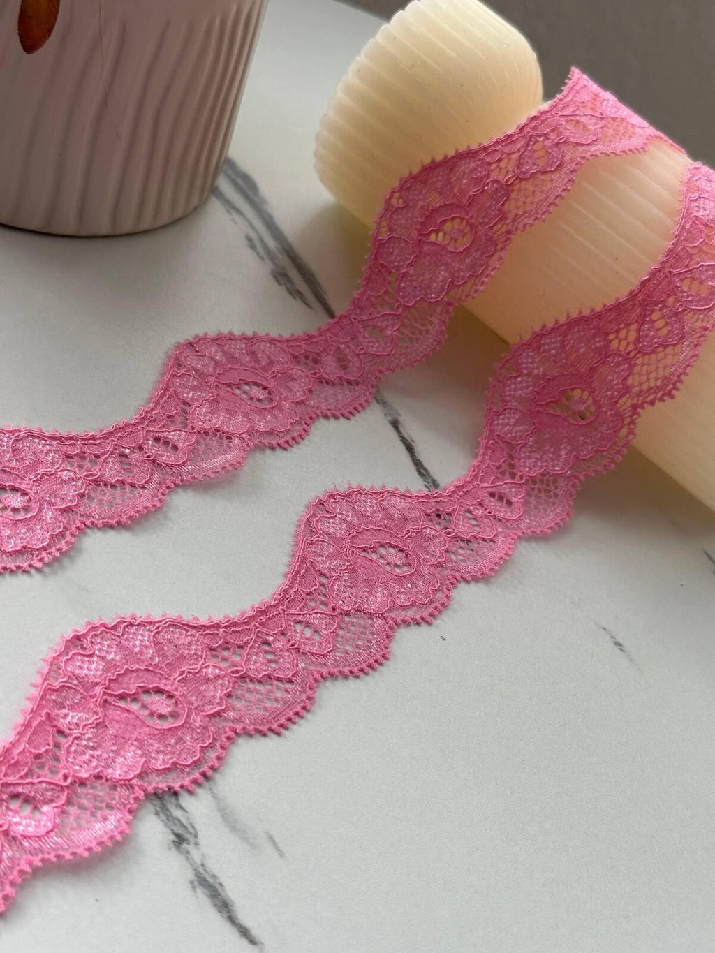 10Yds Stretch 1.4" Pink Wavy Scalloped Floral Stretch Lace Trim Wholesale