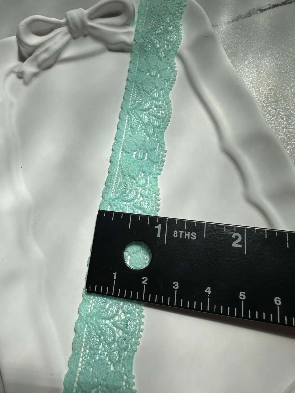 10yds Mint Green Pastel Aqua Floral Stretch Elastic Lace Trim Symmetrical Double Scalloped Narrow Ribbon for Lingerie Craft Sewing, 0.85"