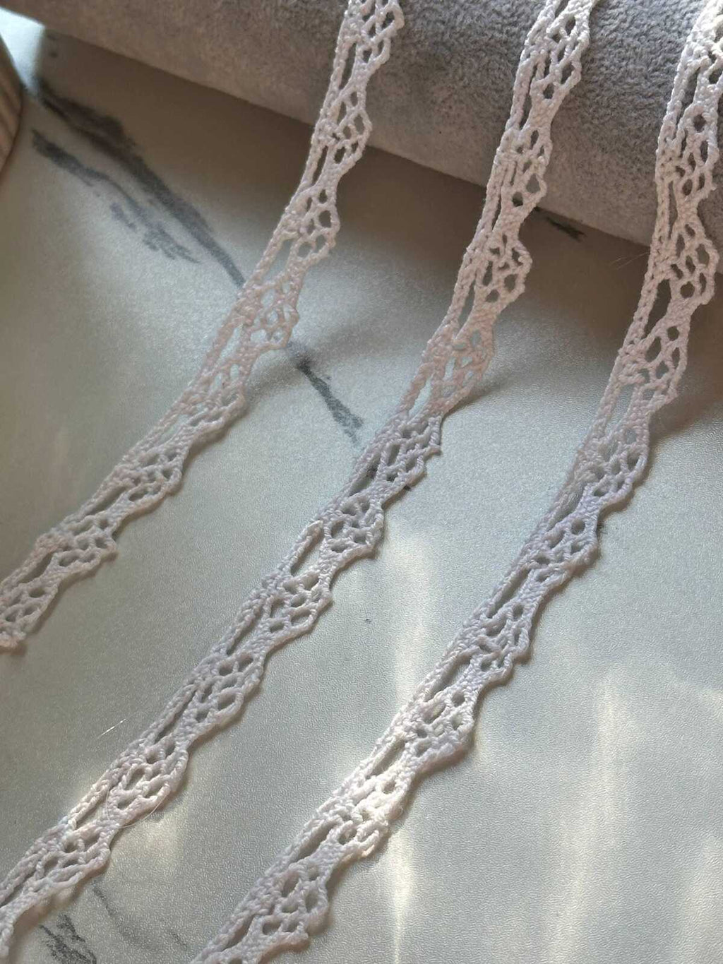 10yds White Cotton Scalloped Lace Trim by Yard, 0.5" Narrow Crochet Ribbon, Crown Wave Edge, Coquette Craft, DIY Sewing, Retail Wholesale