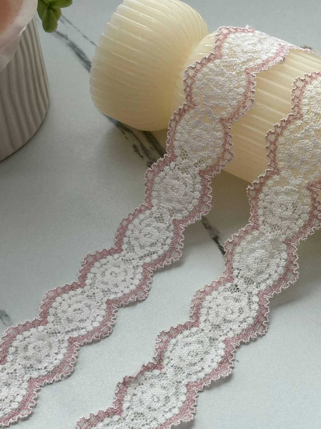 10Yds Stretch 1.2" Two Tone Pink White Scalloped Stretch Lace, Wholesale