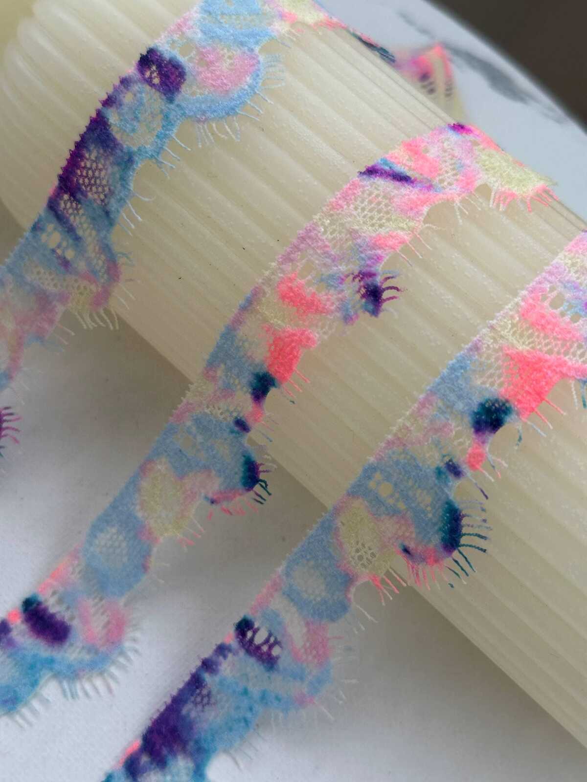 15Yds Stretch 0.7" Rainbow Eyelash Scalloped Stretch Lace Wholesale