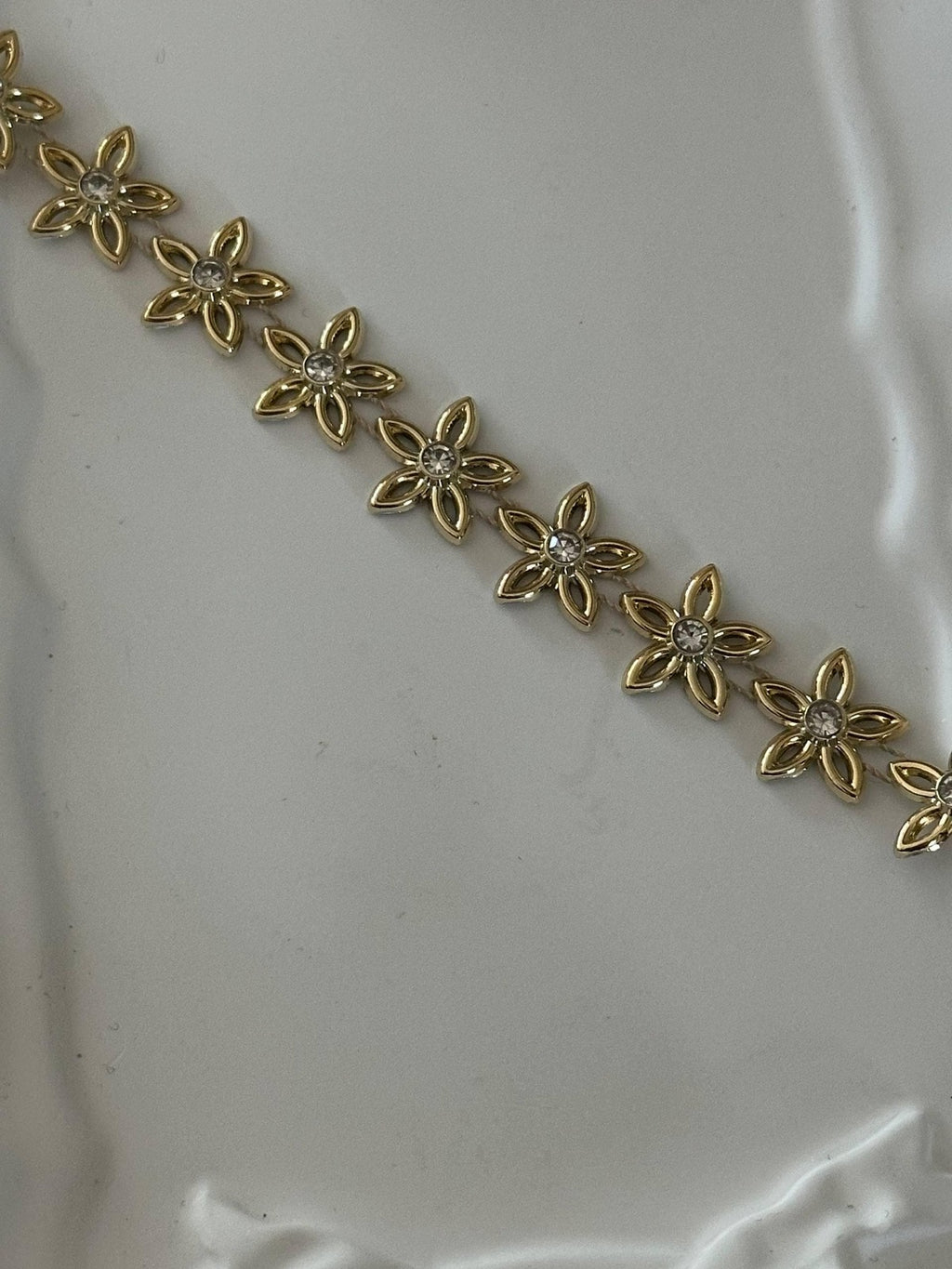 1Yd Non-Stretch 0.8" Wide Gold Metallic Flower Trim, Bulk Clearance Coquette Y2K Lace, Rhinestone Chain, DIY Sewing, Retail Wholesale