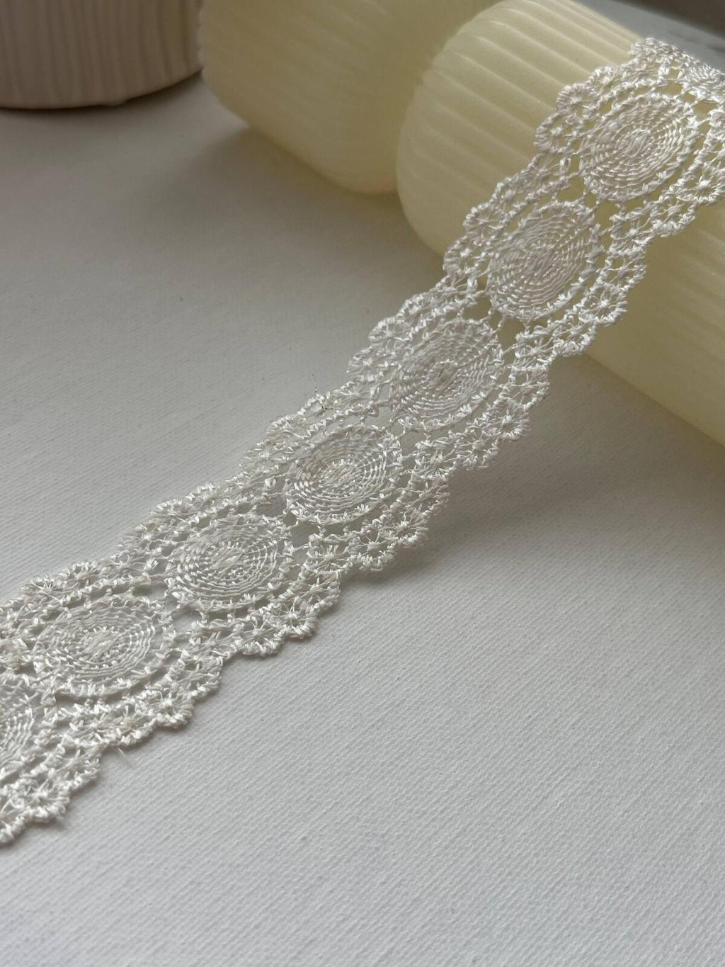 6Yds Non-Stretch 1.5" Off-White Circular Guipure Venetian Lace Trim Wholesale