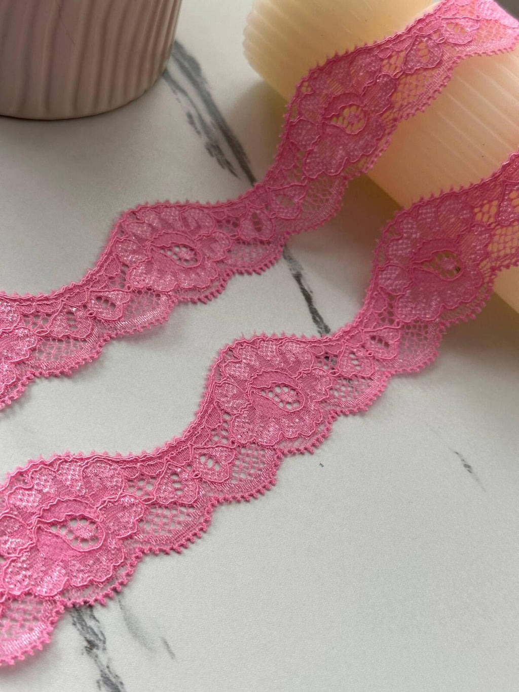 10Yds Stretch 1.4" Pink Wavy Scalloped Floral Stretch Lace Trim Wholesale