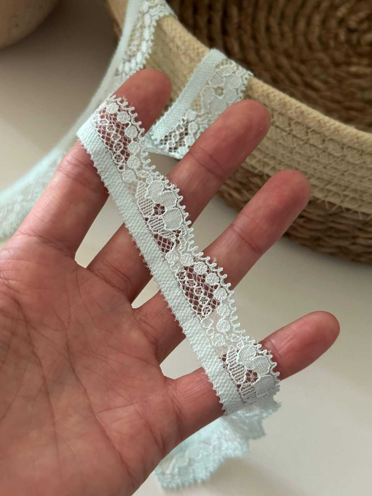 10Yd Stretch 0.6" Light Ice Blue Shell Scallop Lace Trim, Craft Sewing Wholesale