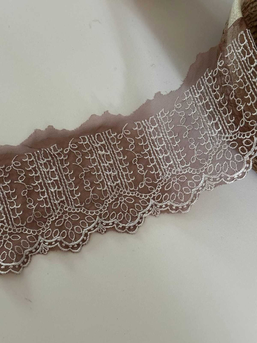 10yds Mocha Brown Cream Lace Trim, 4.5" Embroidered Ribbon, Bulk Clearance Coquette Y2K Lace, Garment Trim, DIY Sewing, Retail Wholesale
