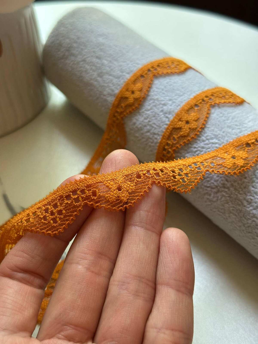 10yds Muted Pumpkin Spice Orange Geometric Stretch Elastic Lace Trim, Single Scalloped Narrow Ribbon for Lingerie Underwear Crafts, 0.6"