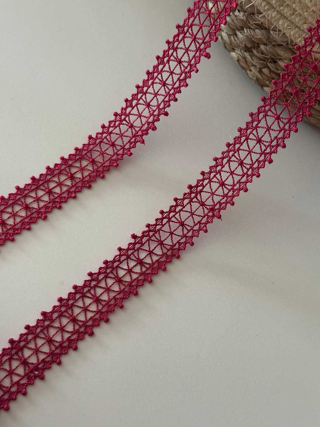 10yds Magenta Guipure Lace Trim, 0.75" Narrow Ribbon, Bulk Clearance Coquette Y2K Lace, Garment Trim, DIY Sewing, Retail Wholesale