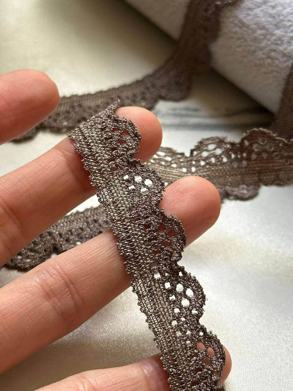 10yds Antique Bronze Gold Geometric Stretch Elastic Lace Trim Single Scalloped Narrow Ribbon for Lingerie Underwear Crafts, 0.6"