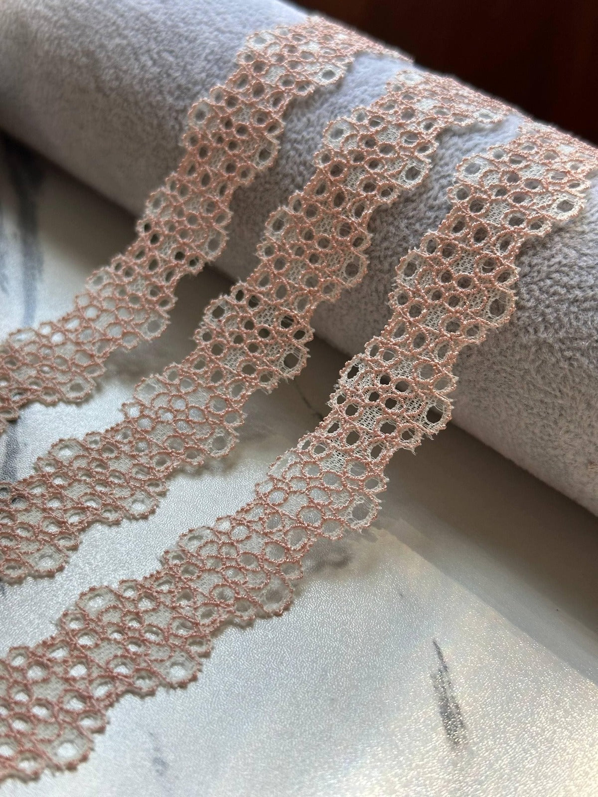 10yds Two Tone Pink Cream Stretch Lace Trim by Yard, Elastic Ribbon, Coquette Craft Supply, 0.85", Retail Wholesale Bulk