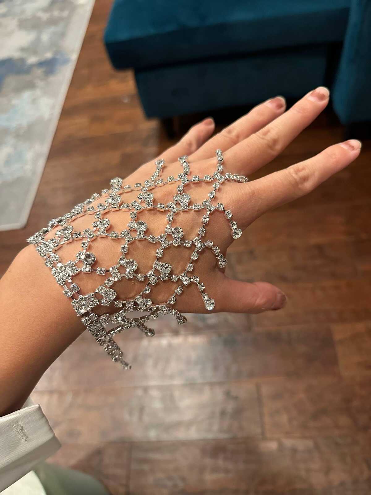 1Pc Rhinestone Finger Ring Bracelet, Silver Slave Chain Hand Harness, Wholesale