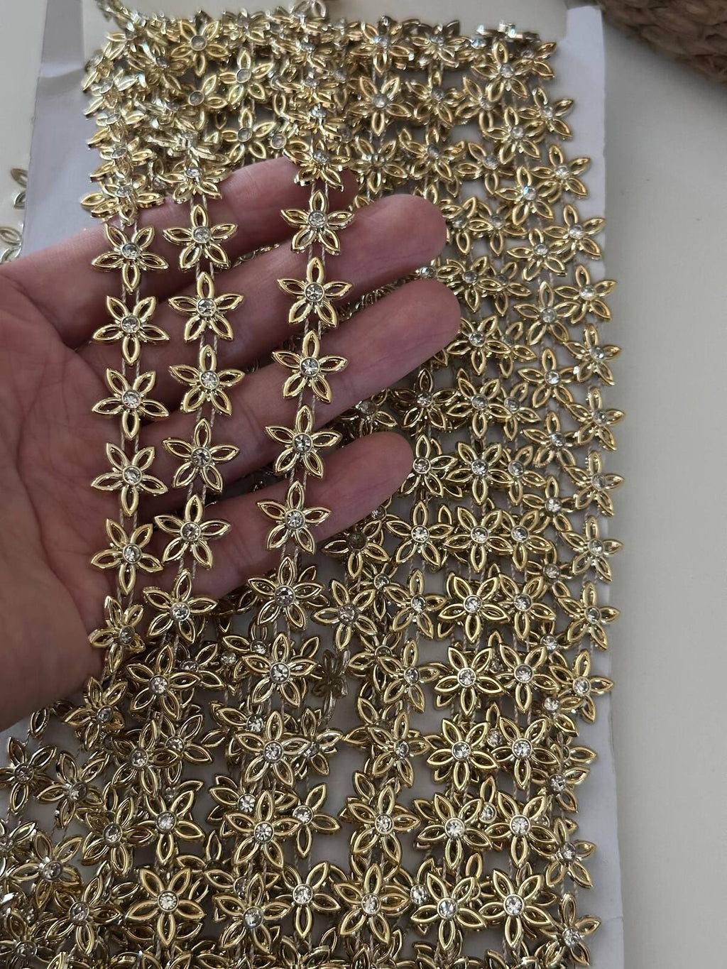 1Yd Non-Stretch 0.8" Wide Gold Metallic Flower Trim, Bulk Clearance Coquette Y2K Lace, Rhinestone Chain, DIY Sewing, Retail Wholesale