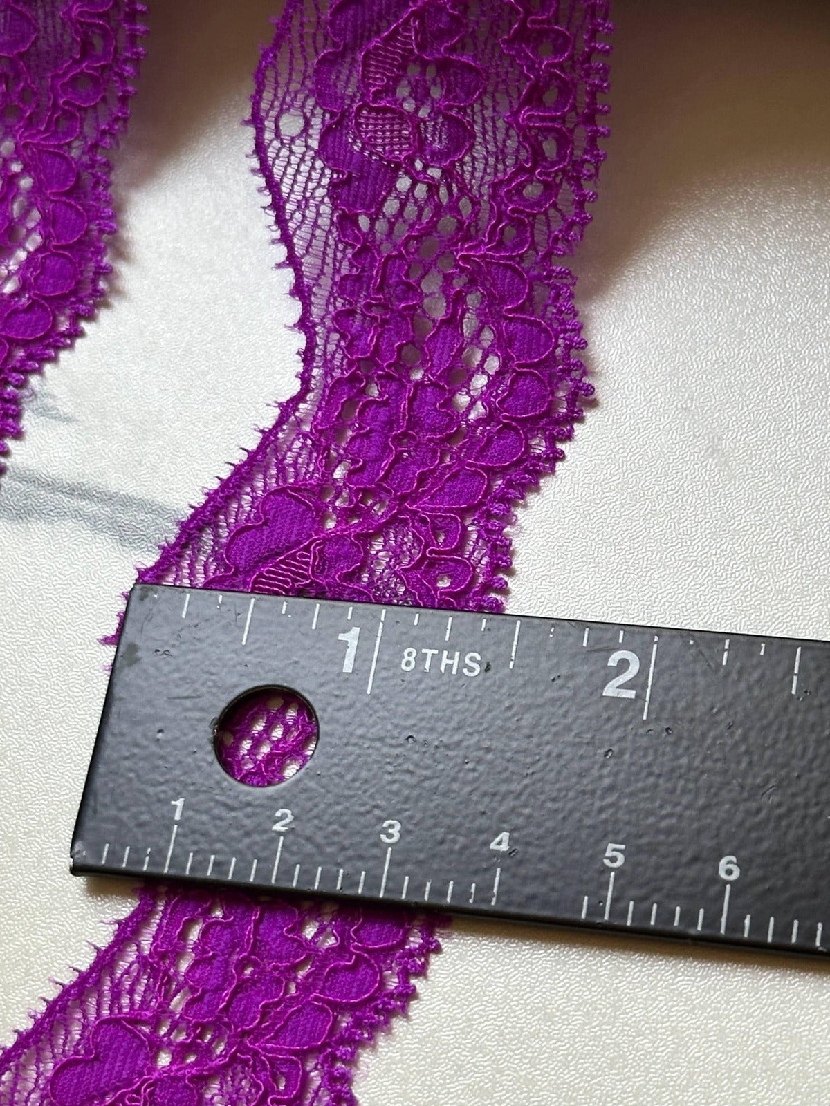 10yds  Vibrant Purple Violet Floral Wavy Stretch Lace Trim by the Yard, Scalloped Elastic Ribbon for Coquette Crafts 1.3"Retail Wholesale