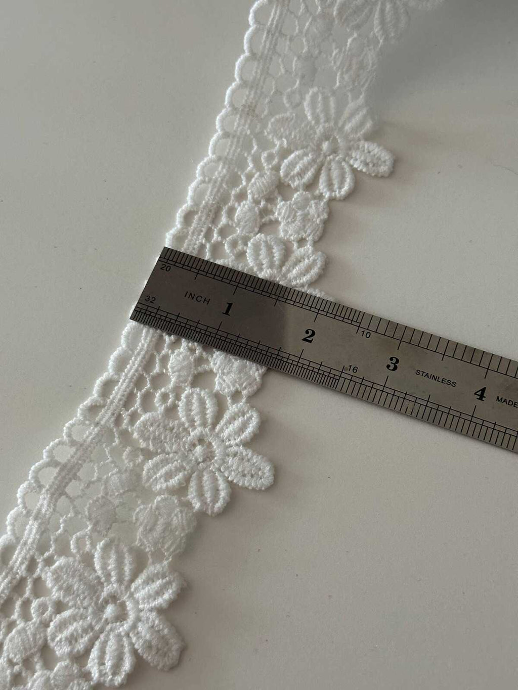 10yds White Guipure Floral Lace Trim, 2" Daisy Ribbon, Bulk Clearance Coquette Y2K Lace, Garment Trim, DIY Sewing, Retail Wholesale