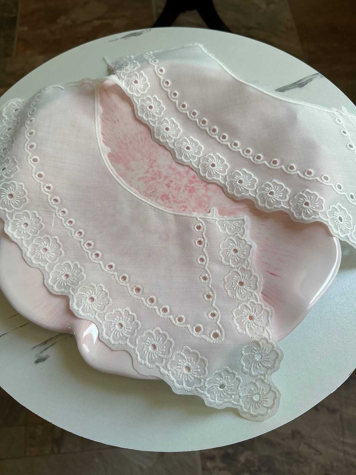 Off White Cotton Eyelet Embroidered Lace Collar Detachable Sailor Neckline Applique Statement Bodice Motif for Blouses Gowns, 6"