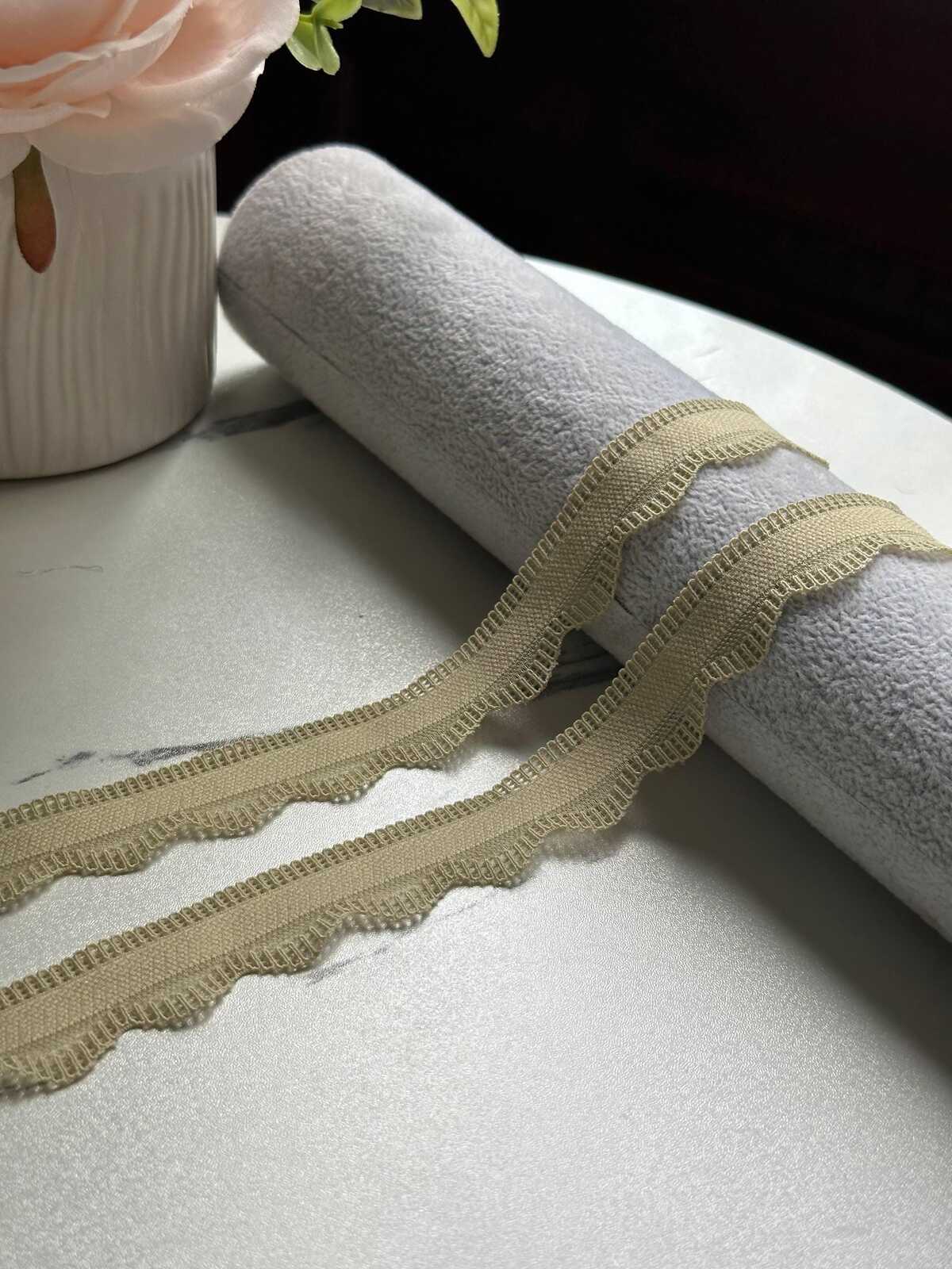 10yds  Oatmeal Elastic Lace Trim, 0.8" Scalloped Ribbon, Coquette Y2K Lace, Lingerie Lace, DIY Sewing Craft, Retail Wholesale