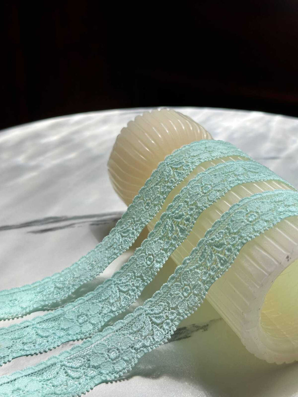 10yds Mint Green Pastel Aqua Floral Stretch Elastic Lace Trim Symmetrical Double Scalloped Narrow Ribbon for Lingerie Craft Sewing, 0.85"