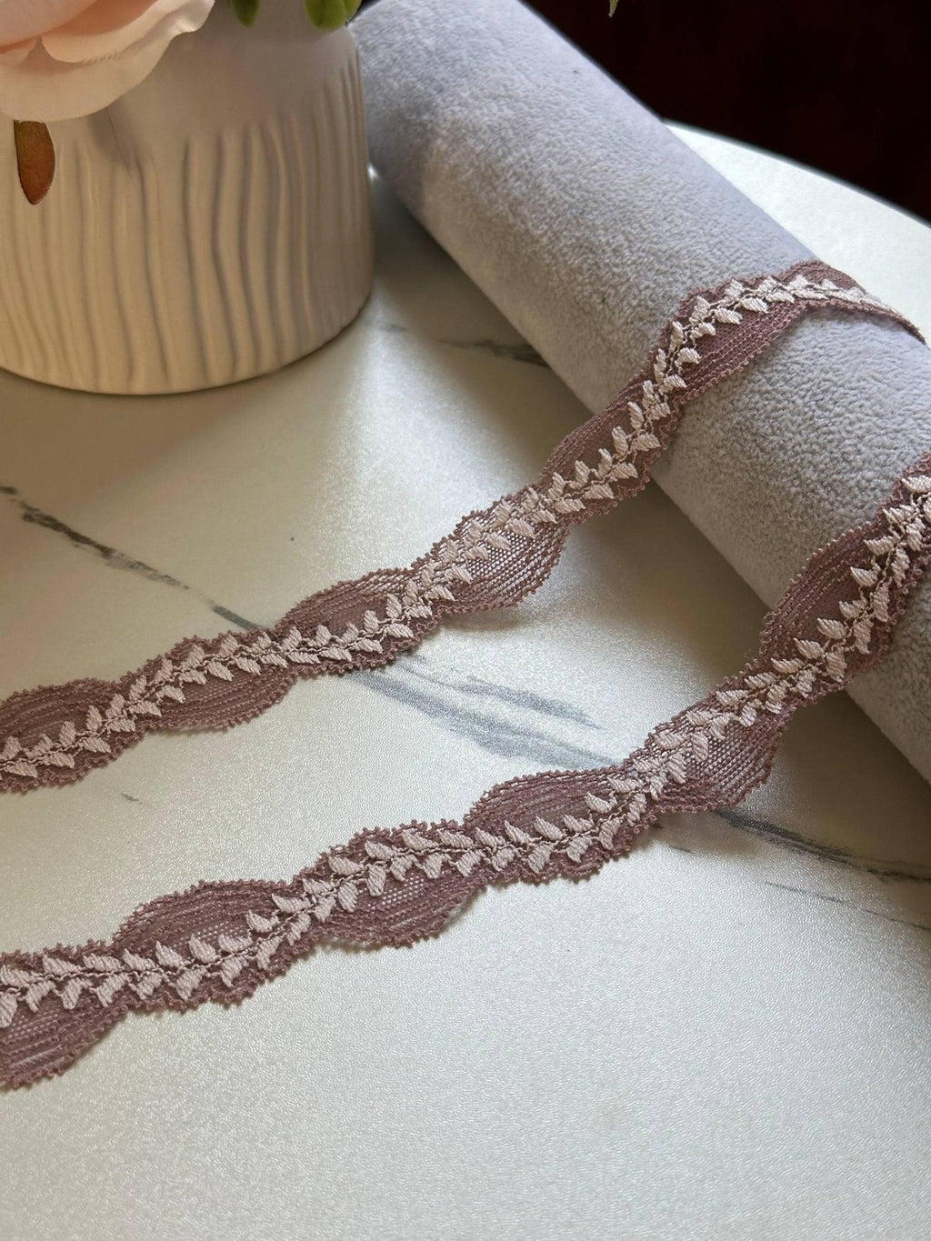 10yds  Dusty Mauve Leaf Lace Trim, 0.9" Vine Ribbon, Bulk Clearance Coquette Y2K Lace, Lingerie Lace, DIY Sewing, Retail Wholesale