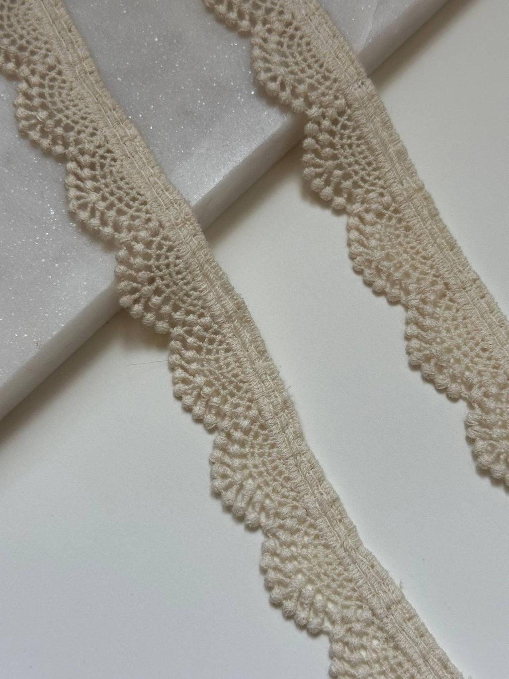 Natural Cotton Scalloped Lace Trim by Yard, Unbleached Shell Crochet Ribbon, Coquette Craft Supply, 1", Retail Wholesale Bulk
