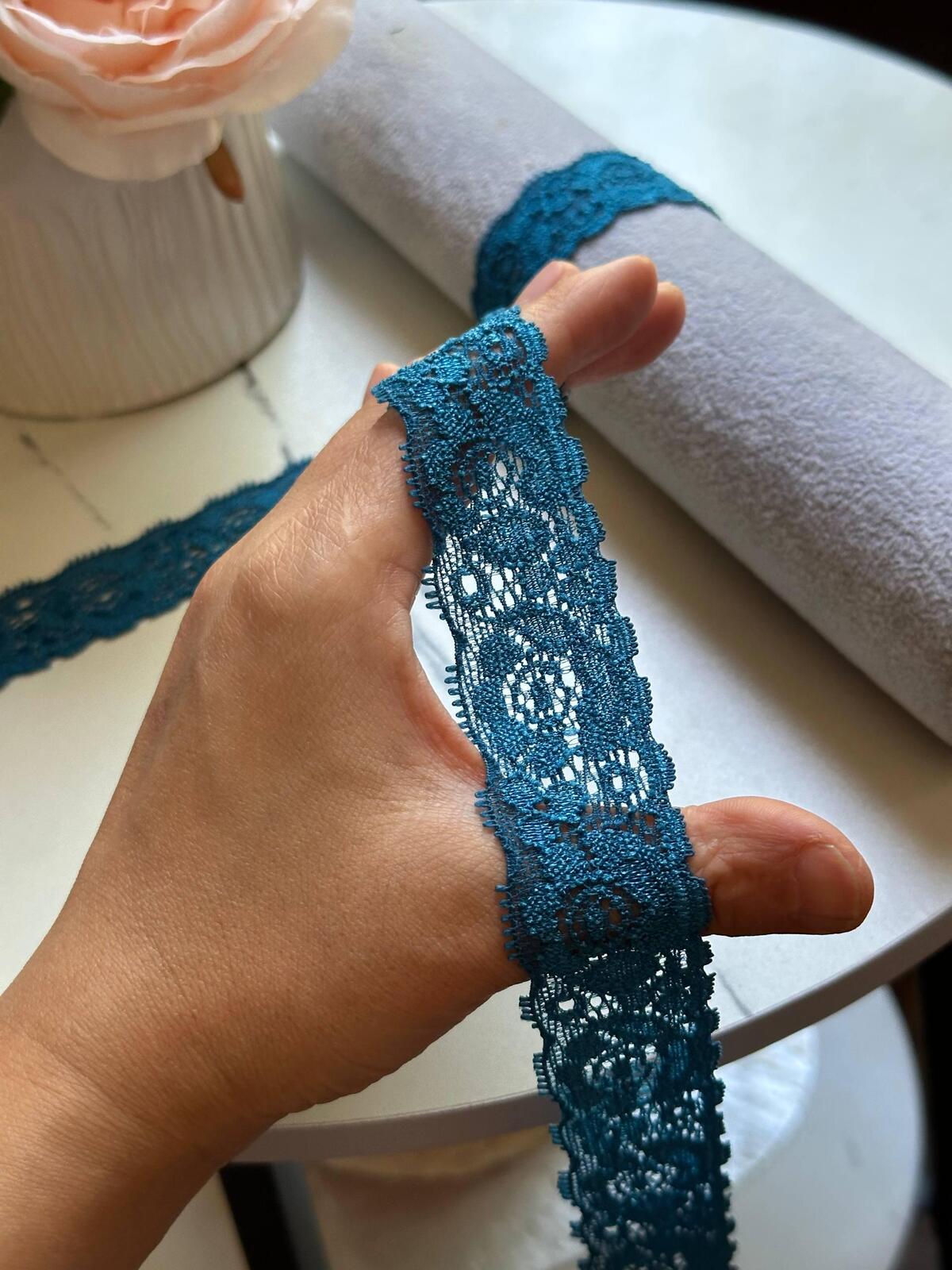 10yds Soft Peacock Teal Blue Floral Stretch Lace Trim by the Yard, Narrow Scalloped Elastic Ribbon for Coquette Crafts, 1", Retail Wholesale