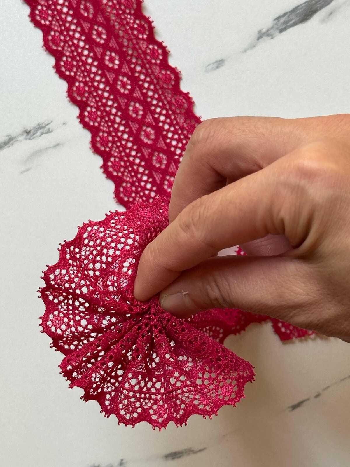 10yds 1.75" Retro Red Stretch Lace Trim Wide Crimson Geometric Elastic Galloon Scalloped Edge Lace for Lingerie Garment Sewing Crafts