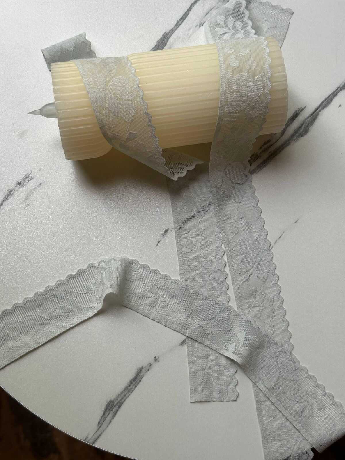 Pale Sage Green Ultra Soft High Stretch Elastic Lace Trim Invisible Seamless Scalloped Edge Underwear Ribbon for Lingerie Crafts, 1.25"