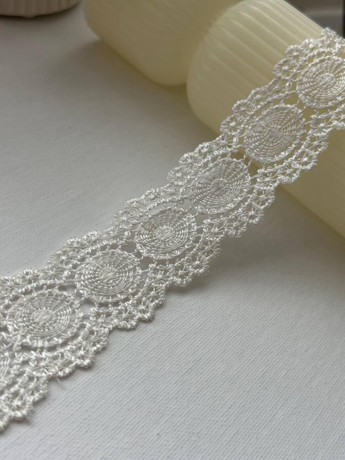 6Yds Non-Stretch 1.5" Off-White Circular Guipure Venetian Lace Trim Wholesale