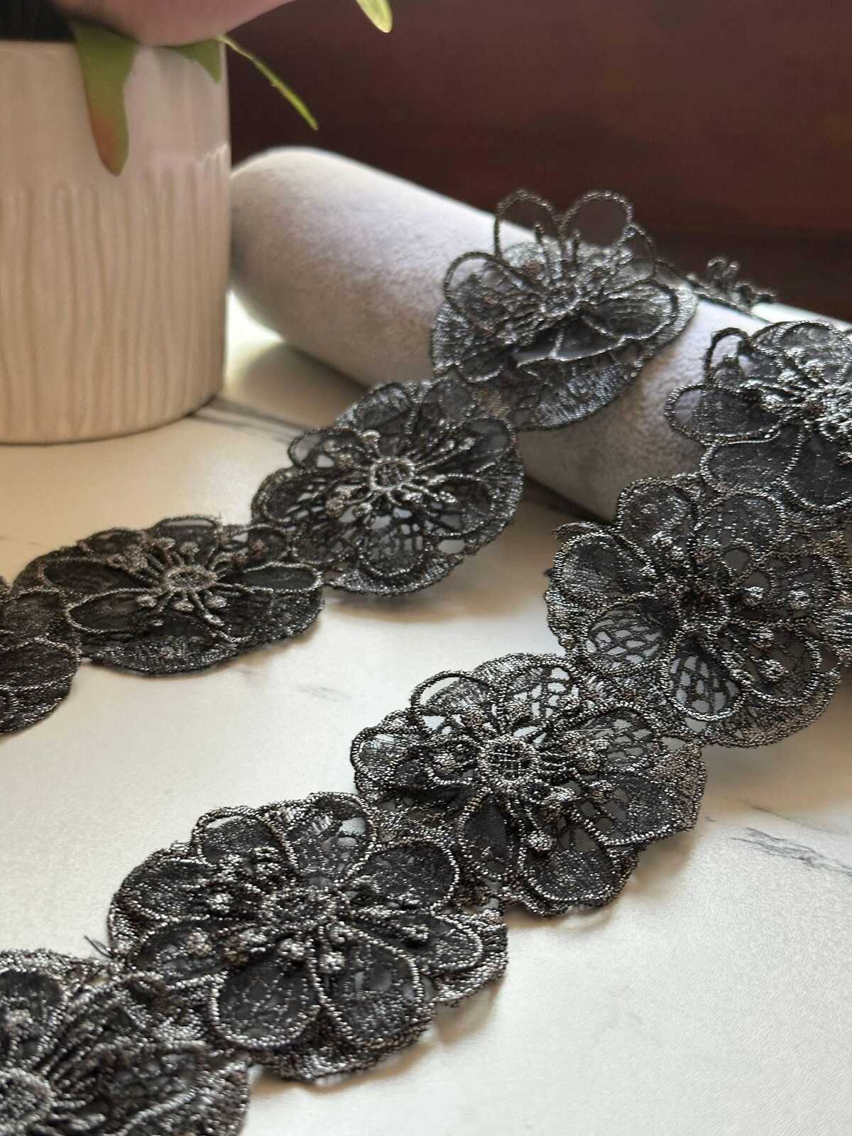 Black Silver Metallic 3D Floral Guipure Lace Trim by the Yard, 3D Flower Embroidered Ribbon for Evening Gowns, 2"