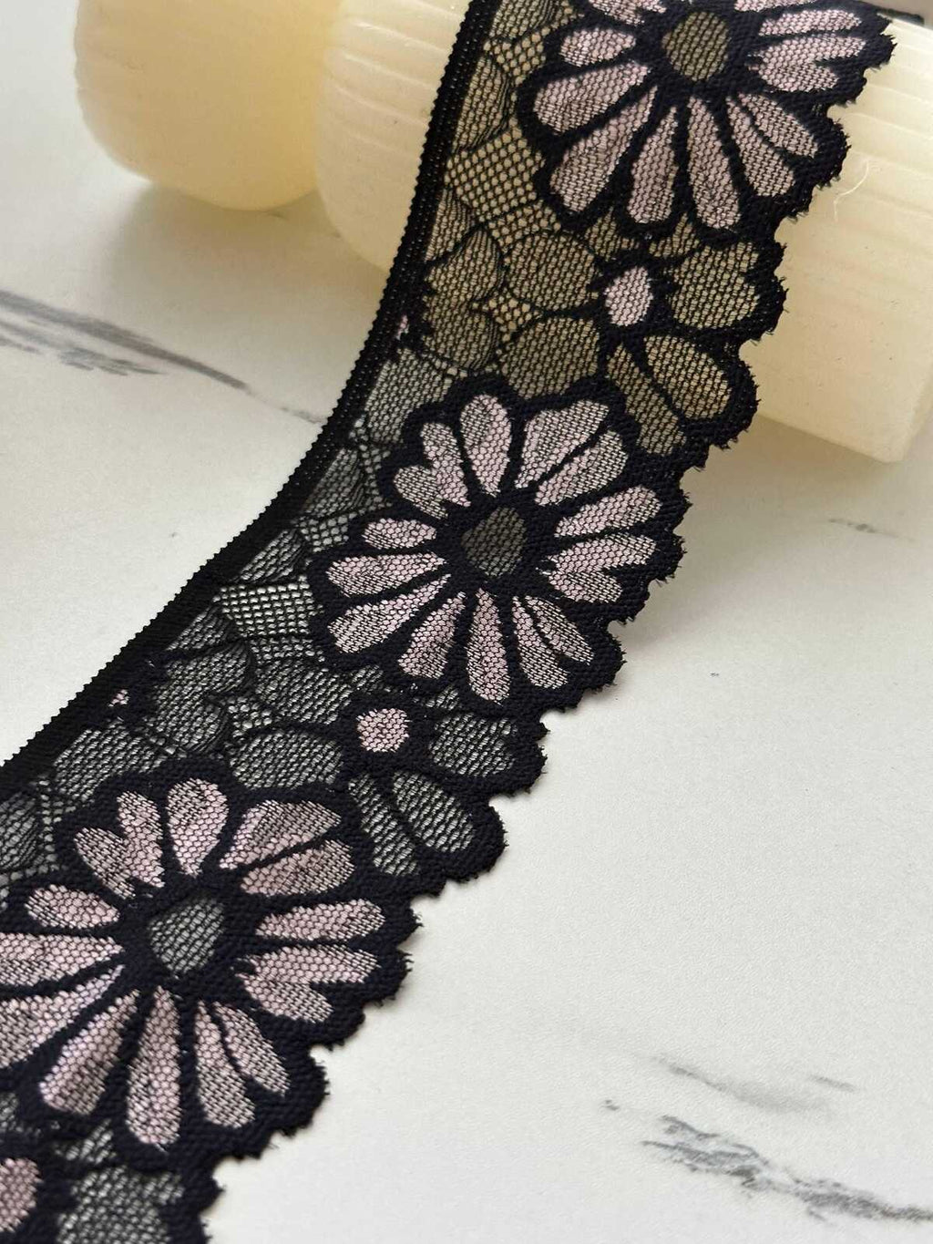 5Yds Stretch 2.3" Black Pink Daisy Floral Scalloped Stretch Lace Wholesale