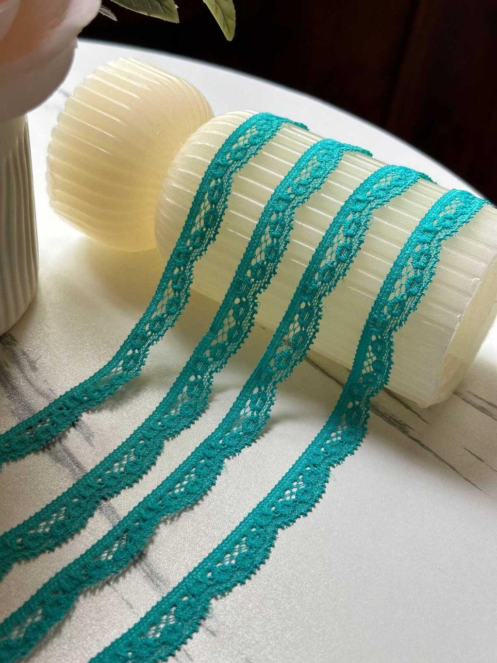 10yds Muted Peacock Lake Green Geometric Stretch Elastic Lace Trim Single Scalloped Narrow Ribbon for Lingerie Underwear Crafts, 0.4"