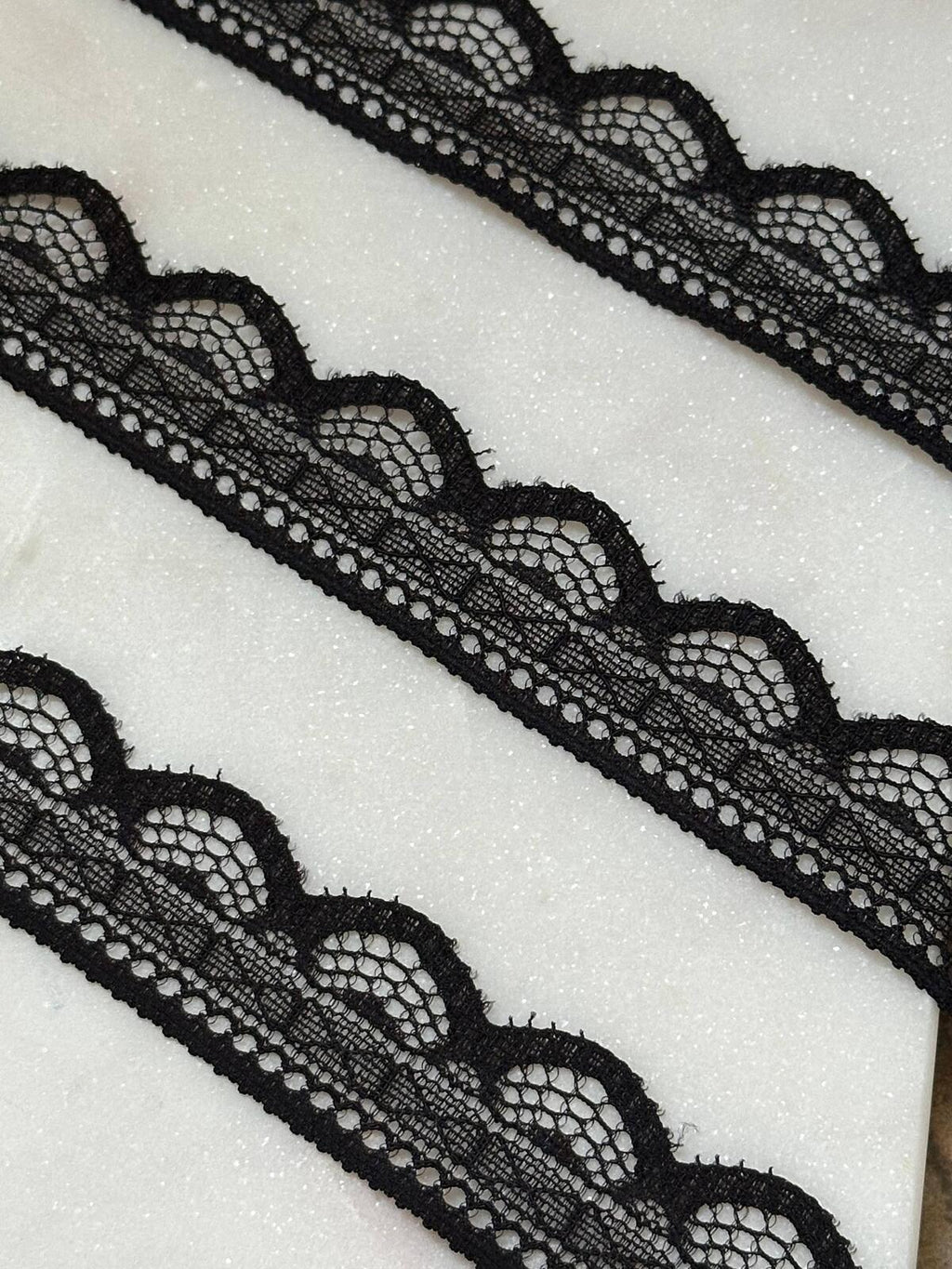 10yds Classic Black Bow Scalloped Beaded Eyelash Non-Stretch Lace Trim by the Yard, Narrow Ribbon Beading Insert, 1", Retail Wholesale Bulk