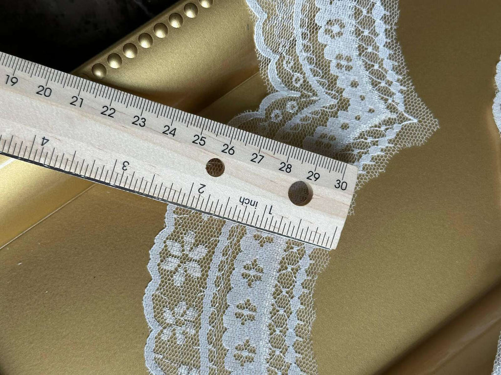 10yds 2 Inch Scalloped Lace Trim, Vintage Style Floral Mesh Lace Ribbon White Embroidered Lace for Wedding Dress, Bridal Veil, Crafting