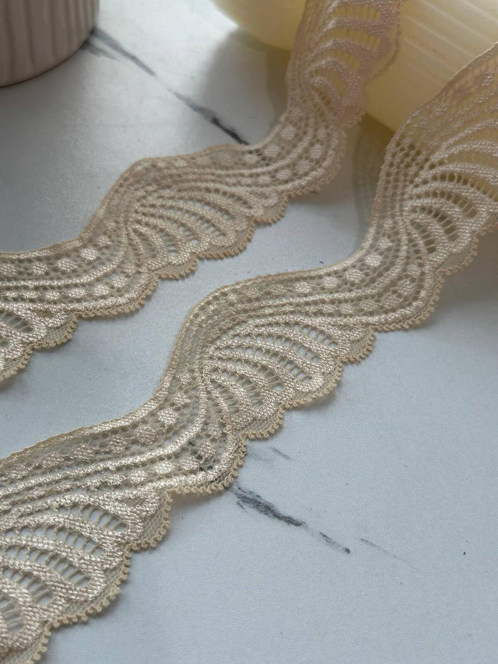 10Yds Stretch 1.6" Beige Butterfly Wing Fan Scalloped Stretch Lace Wholesale