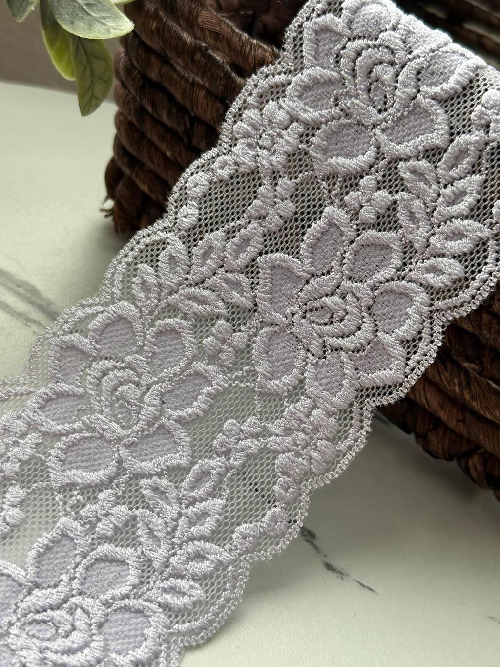 10Yds Stretch 3.2" Light Purple Embossed Floral Scalloped Stretch Lace Trim
