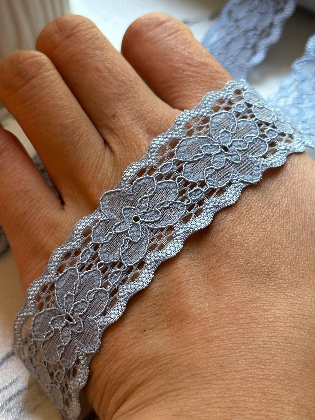10yds  Soft Dusty Slate Blue Floral Stretch Lace Trim by the Yard, Narrow Scalloped Elastic Ribbon for Coquette Crafts, 1" Retail Wholesale