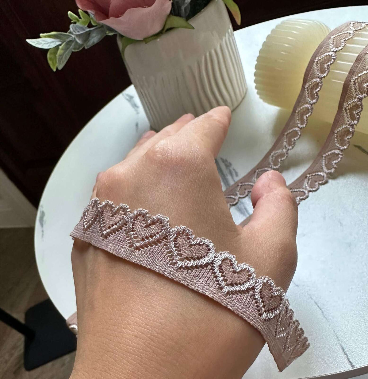 10yds Dusty Rose Mauve Heart Stretch Elastic Lace Trim Single Scalloped Narrow Ribbon for Lingerie Underwear  Crafts, 0.7"  Wholesale