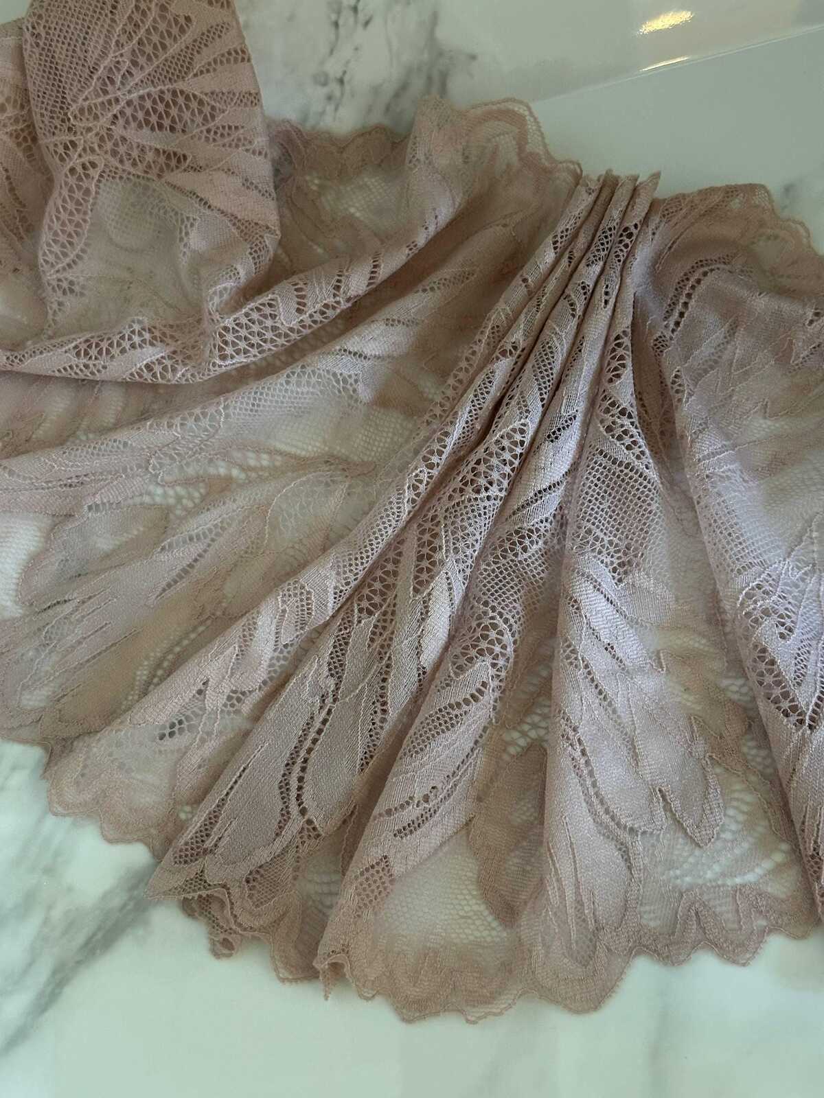 8.65" Dusty Pink Stretch Lace Trim Wide Nude Blush Floral Elastic Galloon Scalloped Edge Lace for Lingerie Garment Sewing Crafts
