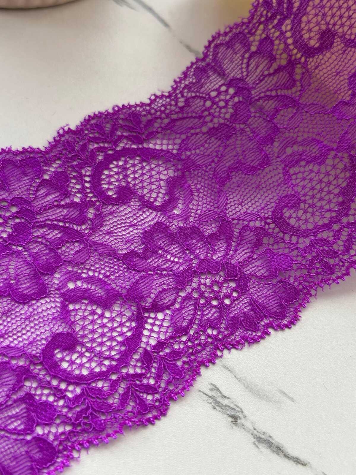 3Yds Stretch 3.6" Mint Green Floral Scalloped Stretch Lace Trim Wholesale