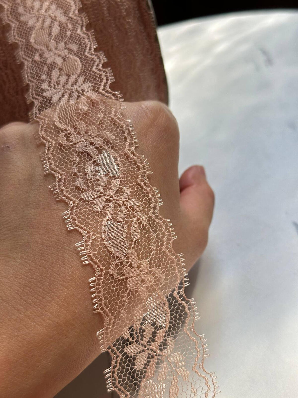10yds Soft Peach Nude Eyelash Floral Non-Stretch Lace Trim by the Yard, Scalloped Chantilly Ribbon for Crafts, 1.3", Retail Wholesale Bulk