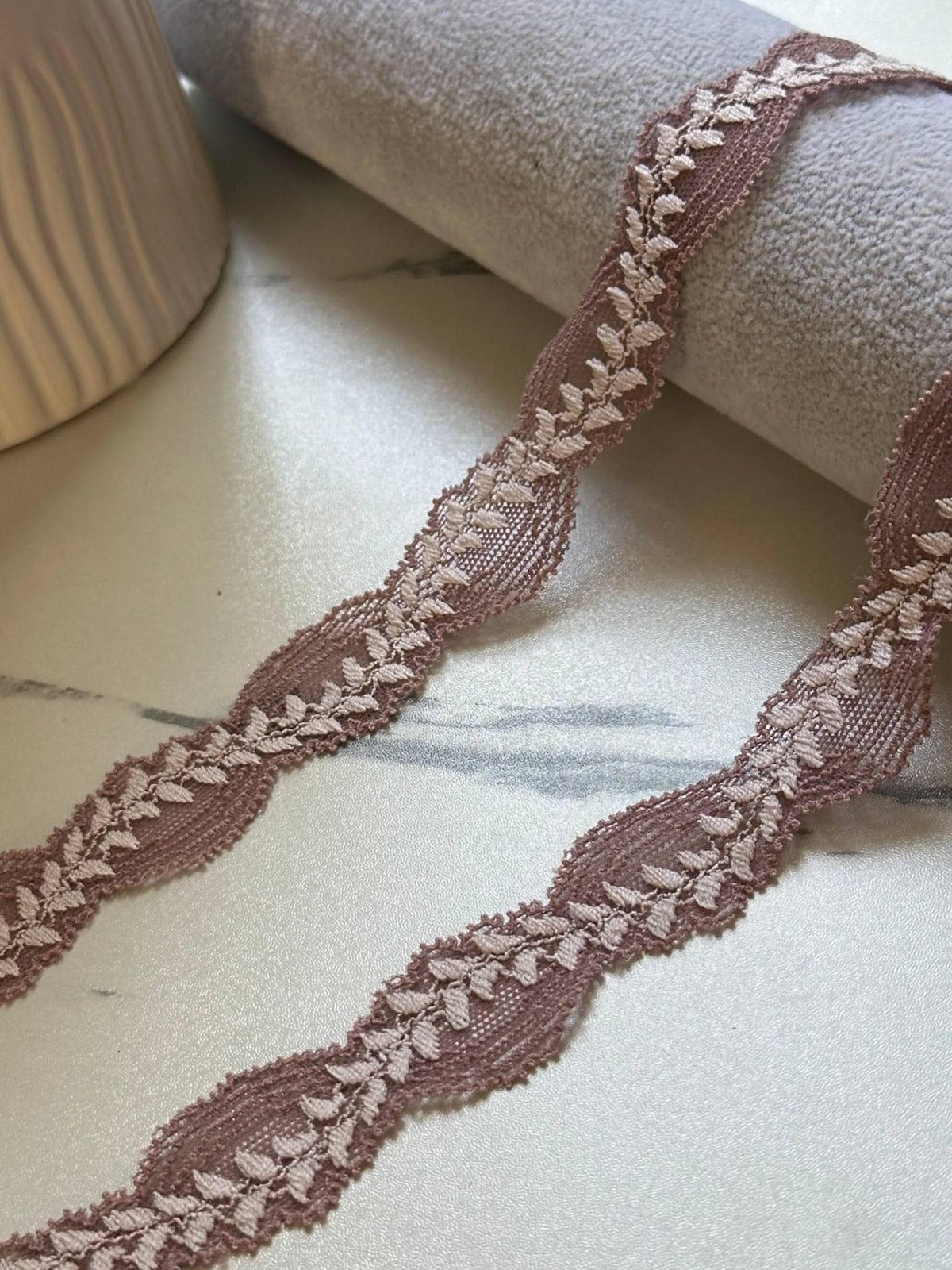 10yds  Dusty Mauve Leaf Lace Trim, 0.9" Vine Ribbon, Bulk Clearance Coquette Y2K Lace, Lingerie Lace, DIY Sewing, Retail Wholesale