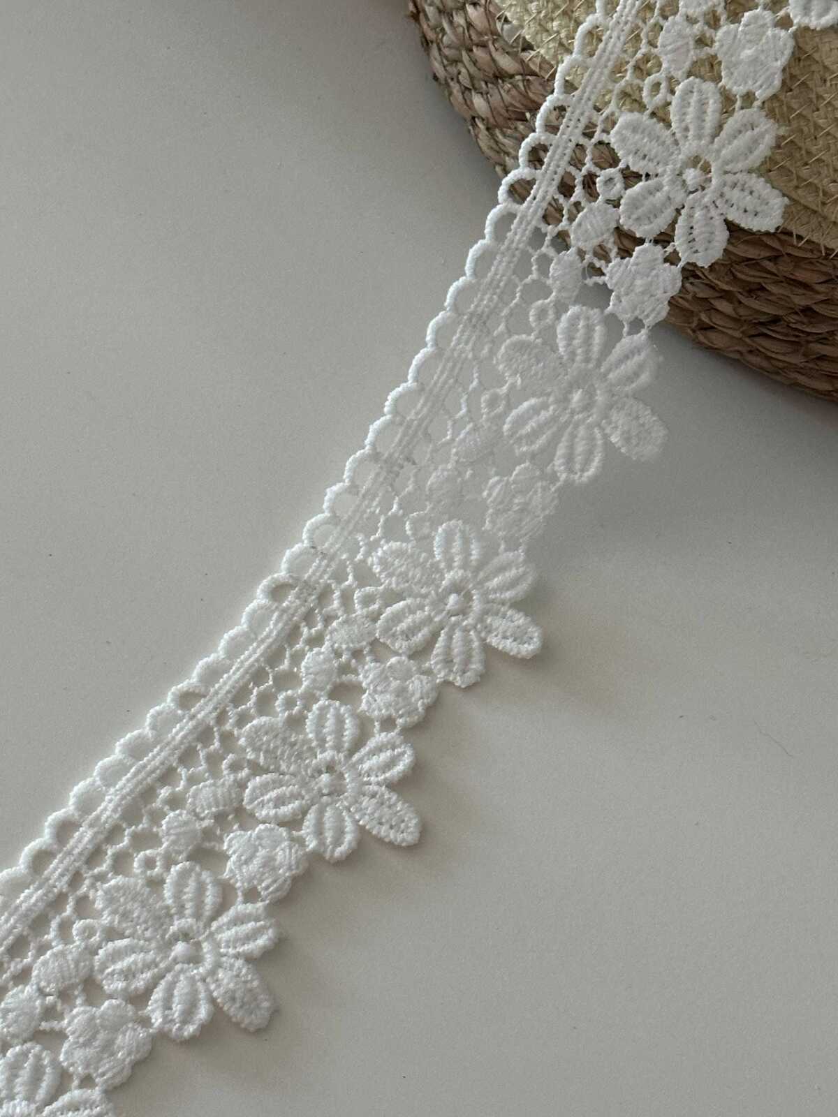 10yds White Guipure Floral Lace Trim, 2" Daisy Ribbon, Bulk Clearance Coquette Y2K Lace, Garment Trim, DIY Sewing, Retail Wholesale