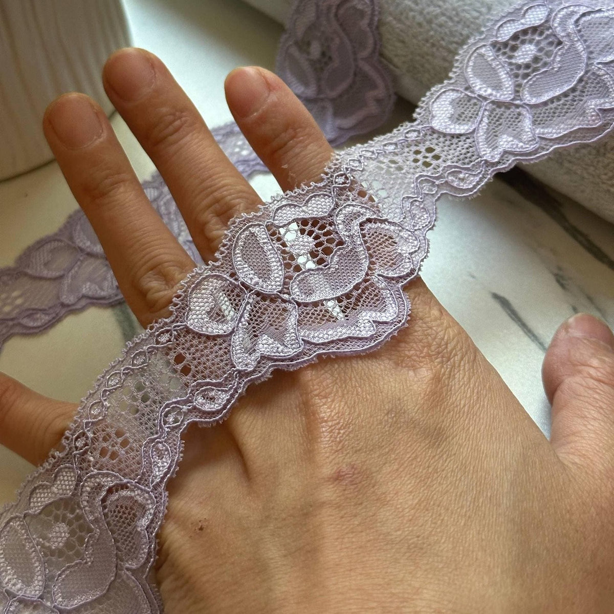 10yds Soft Dusty Lilac Floral Wavy Stretch Lace Trim by the Yard, Scalloped Elastic Ribbon for Coquette Crafts, 1.75", Retail Wholesale Bulk