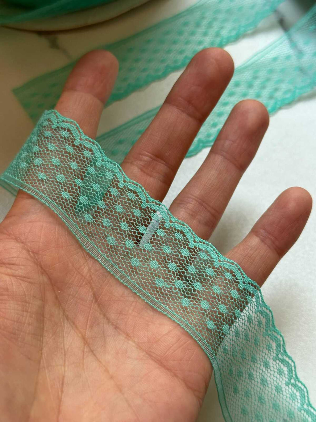 10yds Mint Green Polka Dot Mesh Lace Trim by the Yard, Narrow Sheer Point d'Esprit Scalloped Ribbon for Lingerie Crafts, 1.1"