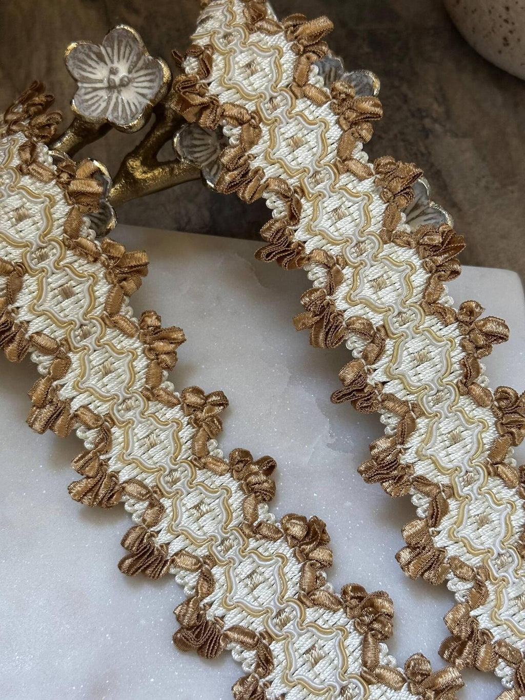 Luxury Gold Ivory Baroque Braided Jacquard Trim by the Yard, Royal Crown Scalloped Ribbon for Crafts, 1.5", Retail Wholesale Bulk