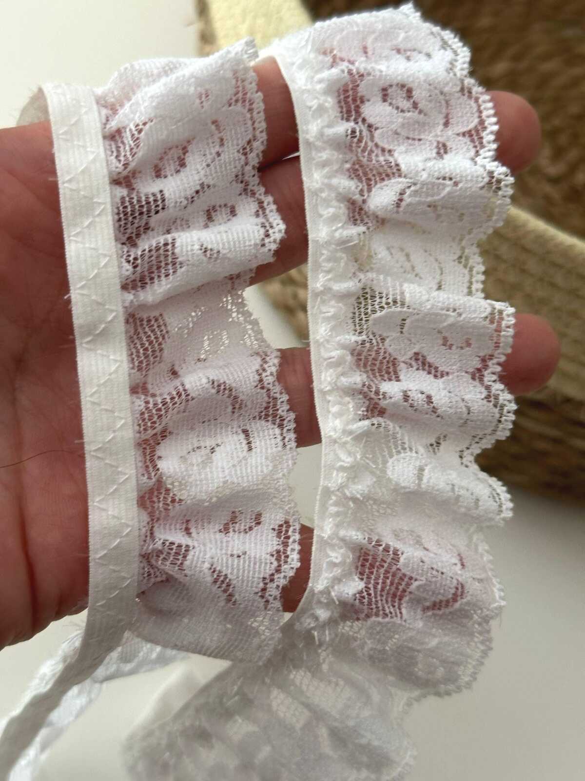 10yds White Ruffled Stretch Lace Trim, 1.3" Elastic Ribbon, Bulk Clearance Coquette Y2K Lace, Lingerie, DIY Sewing, Retail Wholesale