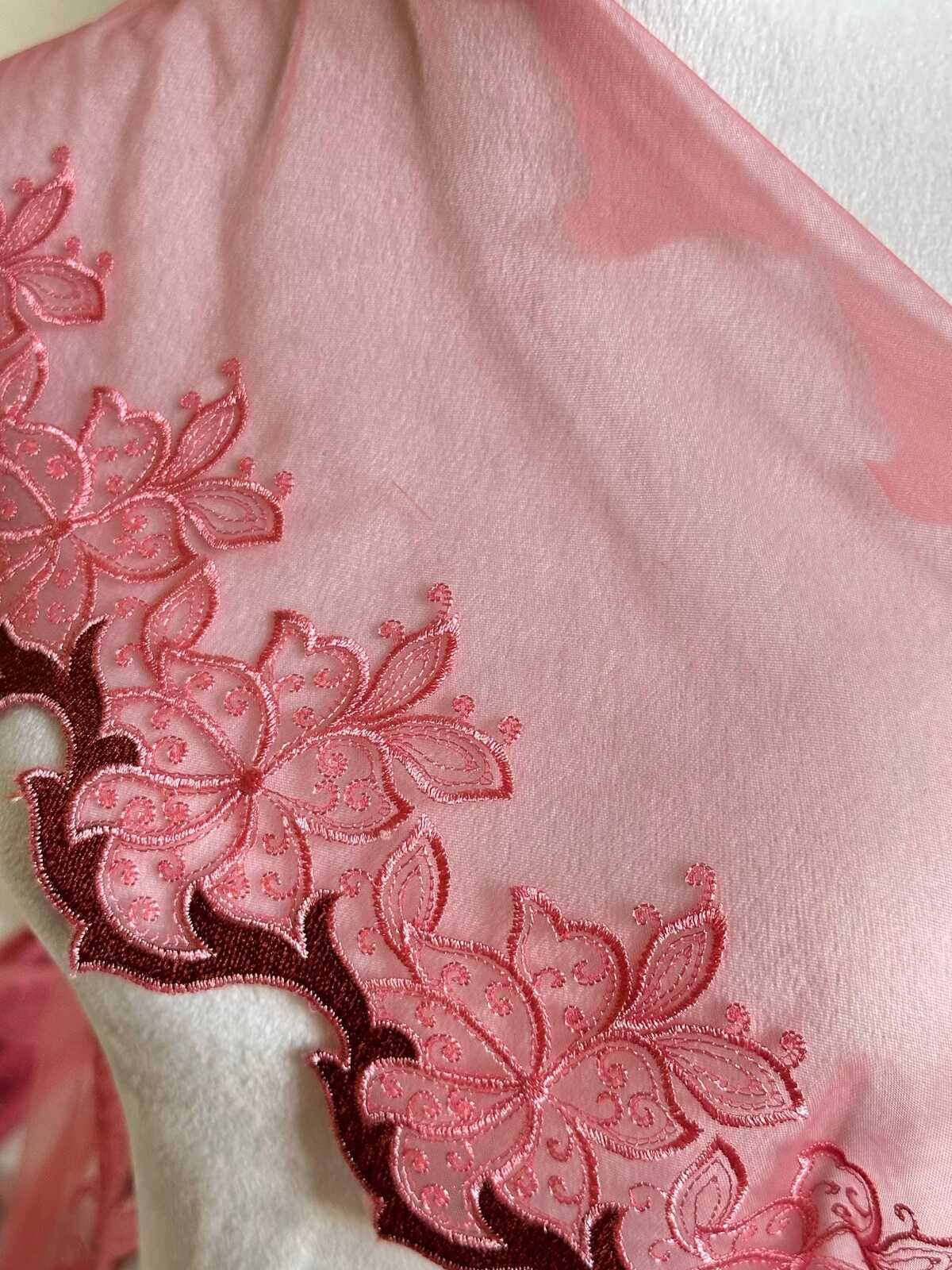 8" Two Tone Pink Mesh Lace Trim Exquisite Scalloped Edge Vine Floral Tulle Ribbon for Lingerie Bridal Gowns Veil Crafts Sewing